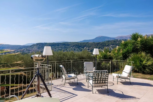 Luxury House for sale in Saint-Paul-de-Vence, 2 590 000 €, Photo 5