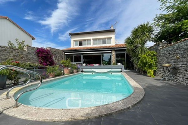 Maison de luxe à vendre à Vaux-sur-Mer, 887 000 €, Photo 1