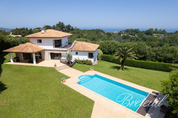 Maison de luxe à vendre à Urrugne, 2 625 000 €, Photo 1