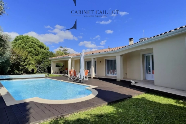 Maison de luxe à vendre à Chaniers, 420 000 €, Photo 1