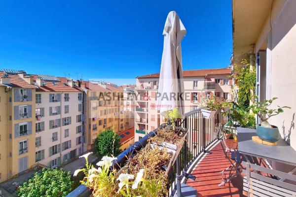 Luxury Apartment for sale in Nice, 850 000 €, Photo 1