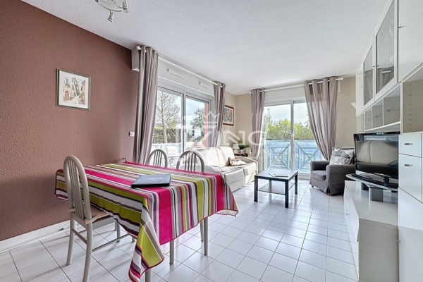 Appartement de luxe à vendre à Saint-Raphaël, 259 000 €, Photo 1