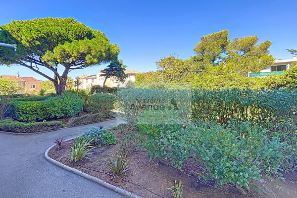 Appartement de luxe à vendre à Six Fours les Plages, 439 900 €, Photo 1