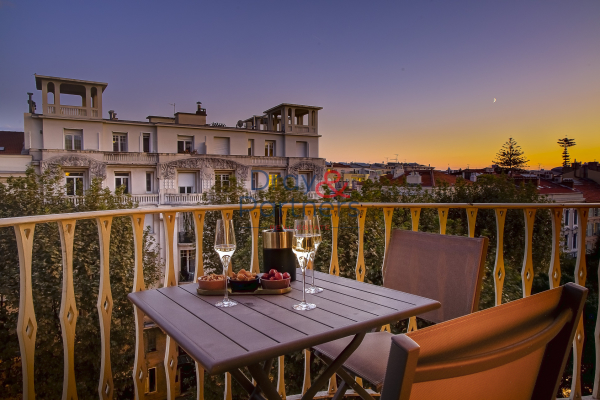 Luxury Apartment for sale in Nice, 995 000 €, Photo 1