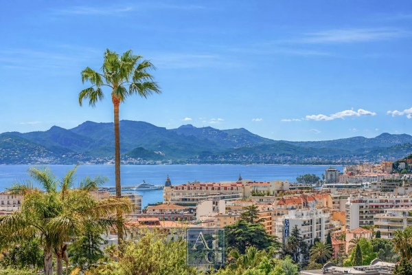 Luxury Apartment for sale in Cannes, 1 590 000 €, Photo 1