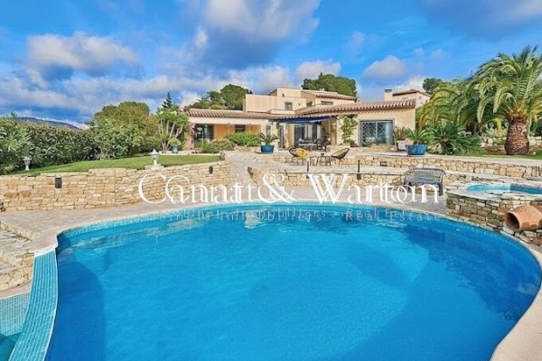 Maison de luxe à vendre à Saint-Raphaël, 1 250 000 €, Photo 4