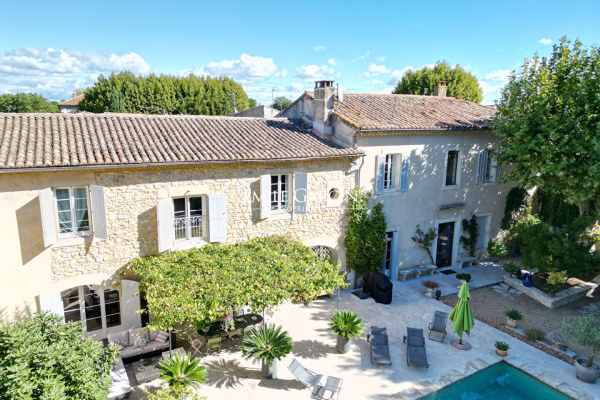 Maison de luxe à vendre à Nîmes, 1 800 000 €, Photo 1