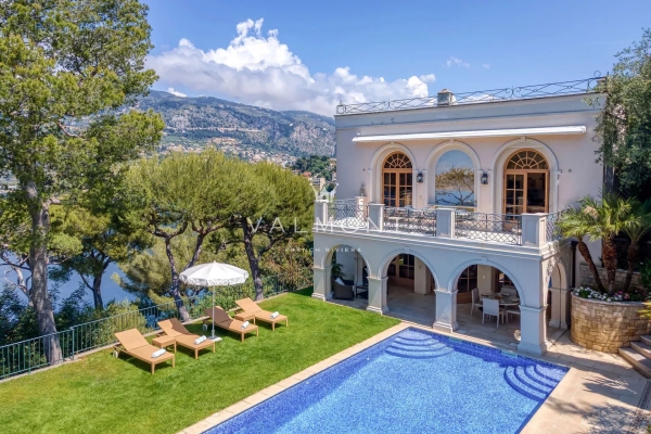 Maison de luxe à vendre à Saint-Jean-Cap-Ferrat, 15 900 000 €, Photo 1
