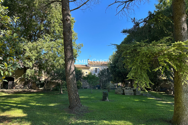Maison de luxe à vendre à Nîmes, 1 800 000 €, Photo 2