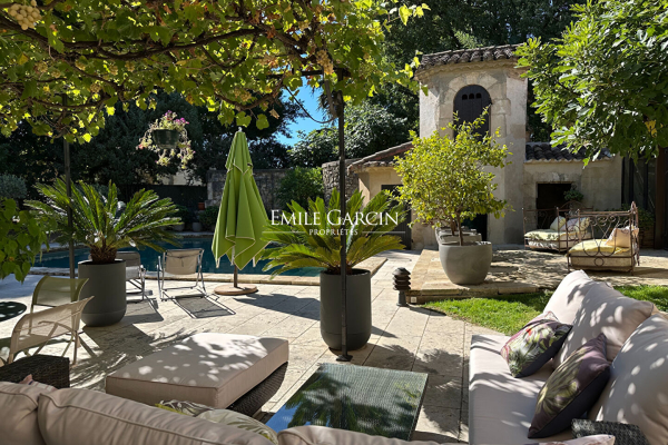 Maison de luxe à vendre à Nîmes, 1 800 000 €, Photo 3