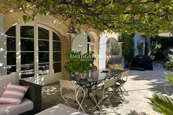 Maison de luxe à vendre à Nîmes, 1 800 000 €, Photo 5