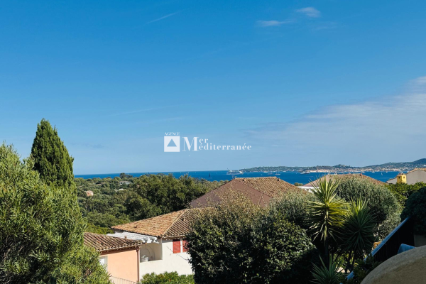 Luxury Apartment for sale in Grimaud, 449 000 €, Photo 1