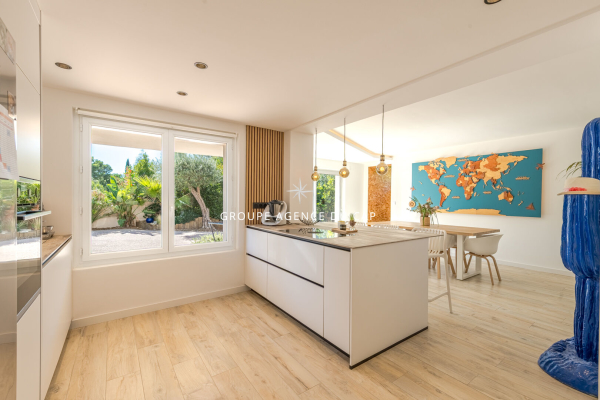 Luxury House for sale in Saint-Raphaël, 1 100 000 €, Photo 3