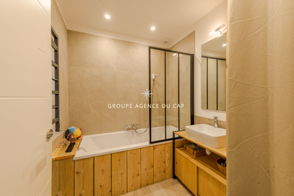 Luxury House for sale in Saint-Raphaël, 1 100 000 €, Photo 6