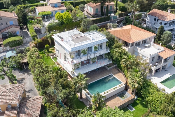 Maison de luxe à vendre à Antibes, 3 990 000 €, Photo 1