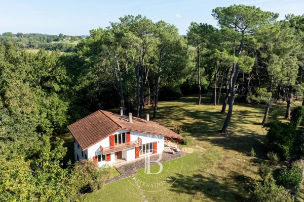 Maison de luxe à vendre à Ahetze, 1 350 000 €, Photo 1