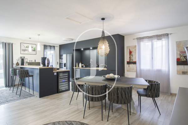 Maison de luxe à vendre à Cabrières-d'Avignon, 997 500 €, Photo 5