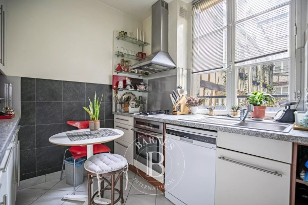 Luxury Apartment for sale in Paris 6Ème, 1 750 000 €, Photo 6