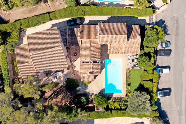 Maison de luxe à vendre à Saint-Raphaël, 1 575 000 €, Photo 1
