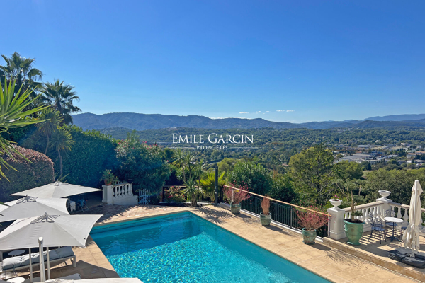 Maison de luxe à vendre à Mougins, 1 790 000 €, Photo 1