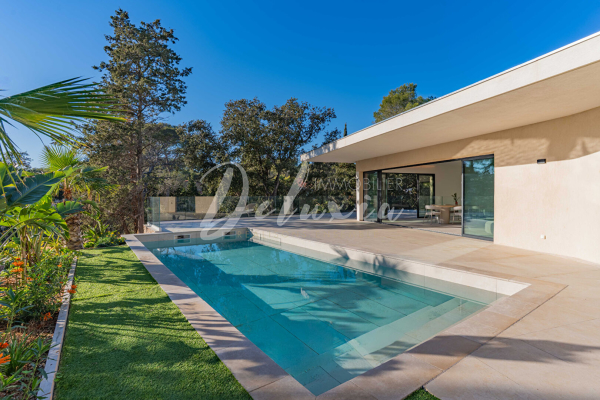 Luxury House for sale in Saint-Raphaël, 2 095 000 €, Photo 3