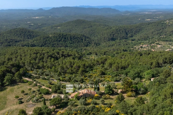 Maison de luxe à vendre à Seillans, 1 450 000 €, Photo 1