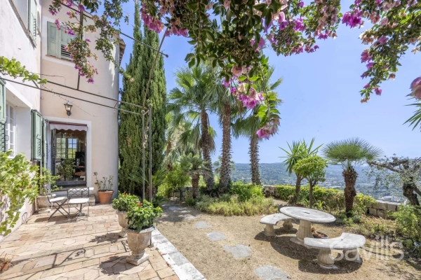Maison de luxe à vendre à Grasse, 1 340 000 €, Photo 1