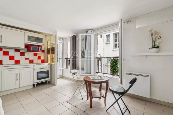 Luxury Apartment for sale in Paris 7Ème, 409 000 €, Photo 3