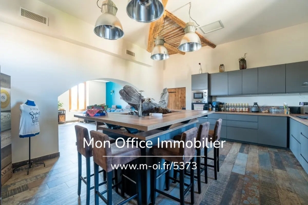 Appartement de luxe à vendre à La Fare-les-Oliviers, 379 000 €, Photo 1