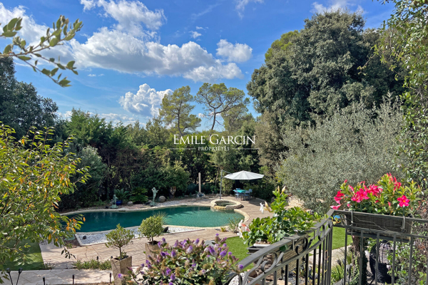 Maison de luxe à vendre à Roquefort-les-Pins, 1 799 000 €, Photo 1