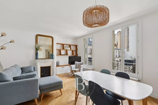 Appartement de luxe à vendre à Paris 7Ème, 947 000 €, Photo 1