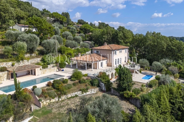 Maison de luxe à vendre à Châteauneuf-Grasse, 3 500 000 €, Photo 1