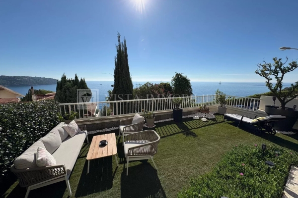 Luxury Apartment for rental in Roquebrune-Cap-Martin, 1 650 €, Photo 1