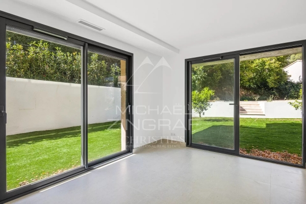 Appartement de luxe à vendre à Saint-Raphaël, 595 000 €, Photo 3