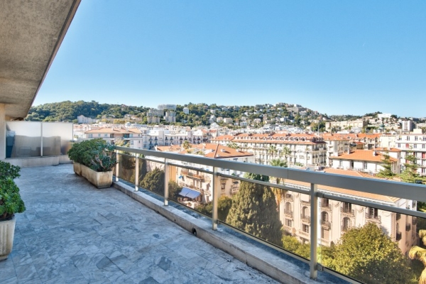 Luxury Apartment for sale in Nice, 1 050 000 €, Photo 3