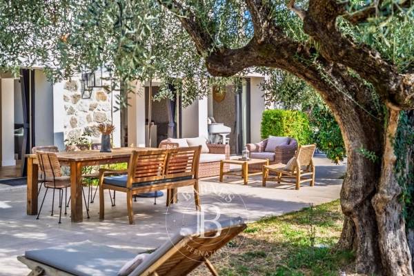 Maison de luxe à vendre à Roquefort-les-Pins, 2 490 000 €, Photo 5