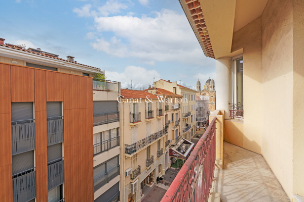 Appartement de luxe à vendre à Saint-Raphaël, 495 000 €, Photo 1