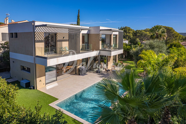 Luxury House for sale in Saint-Raphaël, 1 595 000 €, Photo 1