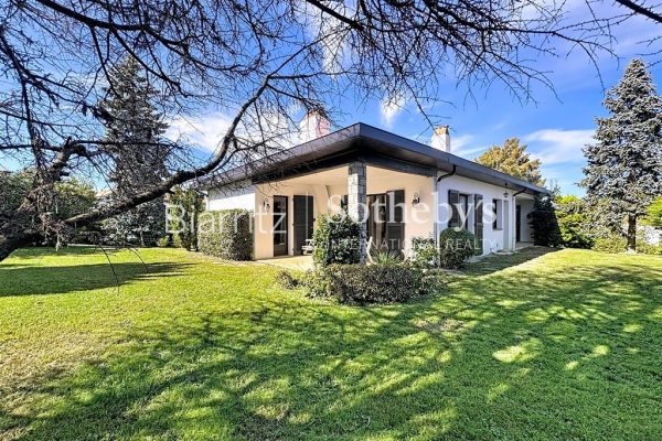 Luxury House for sale in Anglet, 995 000 €, Photo 1