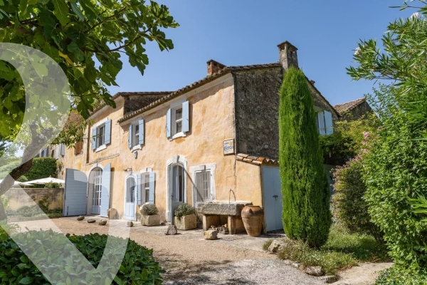 Maison de luxe à vendre à Paradou, 1 450 000 €, Photo 1