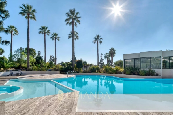 Luxury Apartment for sale in Cannes, 1 800 000 €, Photo 1