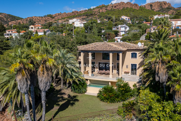 Maison de luxe à vendre à Saint-Raphaël, 4 900 000 €, Photo 2