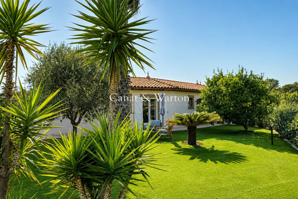 Maison de luxe à vendre à Saint-Raphaël, 997 500 €, Photo 4