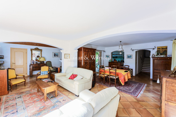Maison de luxe à vendre à Saint-Raphaël, 849 000 €, Photo 7