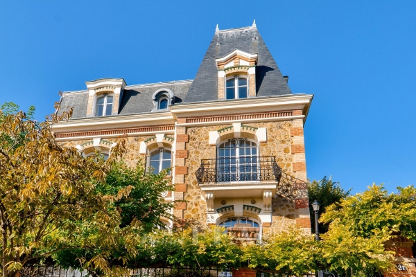 Maison de luxe à vendre à Saint-Cloud, 1 850 000 €, Photo 1