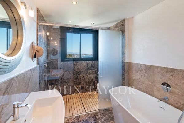 Luxury Apartment for sale in Vallauris, 1 590 000 €, Photo 7