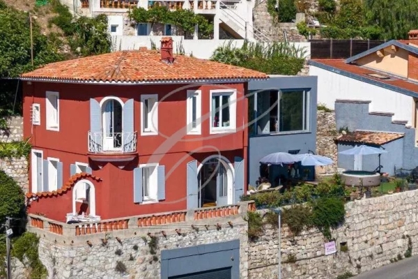 Maison de luxe à vendre à La Turbie, 1 390 000 €, Photo 1