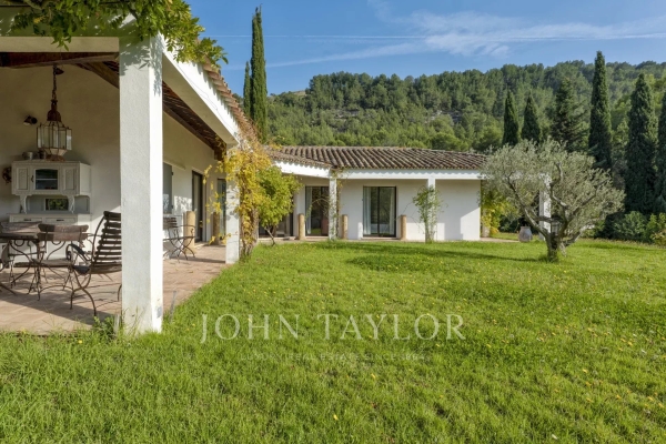 Maison de luxe à vendre à Cassis, 2 250 000 €, Photo 1