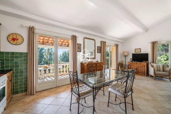 Maison de luxe à vendre à Agay, 925 000 €, Photo 7