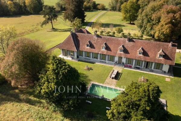 Luxury House for sale in Coulommiers, 4 850 000 €, Photo 2